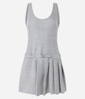 Vestido Curto em Crepe Airflow com Cinto Fivela e Saia Drapeada