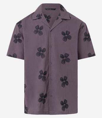 Camisa Relaxed em Oxford com Estampa Floral Bordada