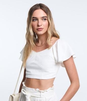 Blusa Curta em Viscose e Linho com Babados nas Mangas
