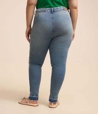Calça Skinny Jeans Dirty Washed Curve & Plus Size