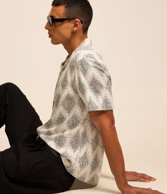 Camisa Boxy em Viscolinho Estampada