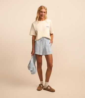 Short Curto em Viscose e Linho com Amarração e Listras
