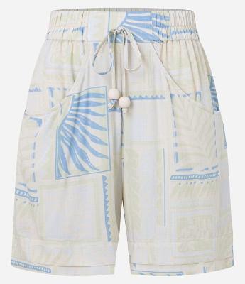 Short em Viscose com Folhagens Degradê Estampadas