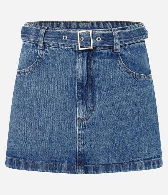 Saia Curta em Jeans Cintura Baixa e Cinto
