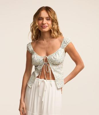 Blusa em Tricoline Floral Liberty com Abertura Frontal