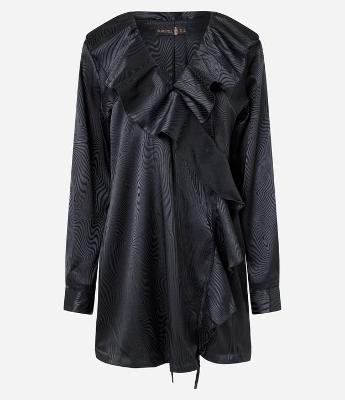 Vestido Curto em Cetim com Textura Jacquard e Decote Cruzado