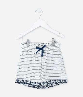 Short Clochard Infantil com Bordado Floral - Tam 1 a 5 Anos