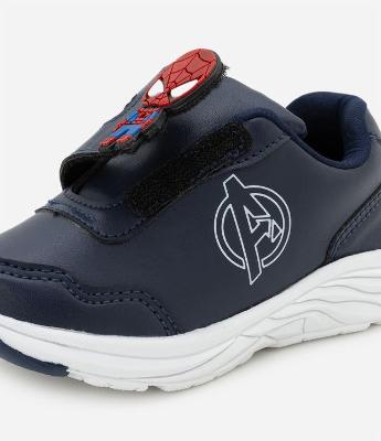 Tênis Infantil com Velcro e Patch dos Avengers - Tam 20 a 27