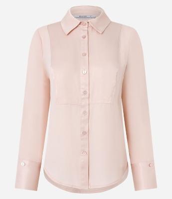 Camisa Acetinada em Crepe com Abotoamento