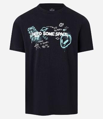 Camiseta Regular em Algodão com Estampa de Aliens e Lettering