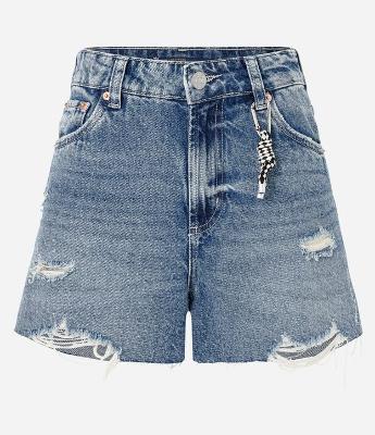 Short Slim em Jeans Dirty com Puídos e Barra Desfiada