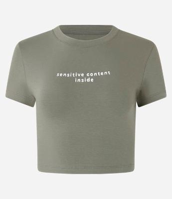 Blusa New T-shirt em Ribana com Estampa Lettering Sensitive Content Inside