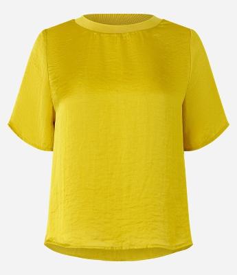 Blusa Acetinada com Gola em Ribana