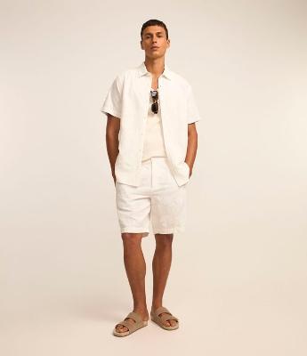 Bermuda Reta em Algodão com Textura Jacquard