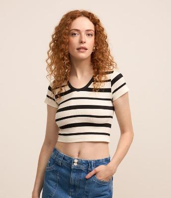 Blusa Cropped em Poliamida Seamless com Listras e Decote V
