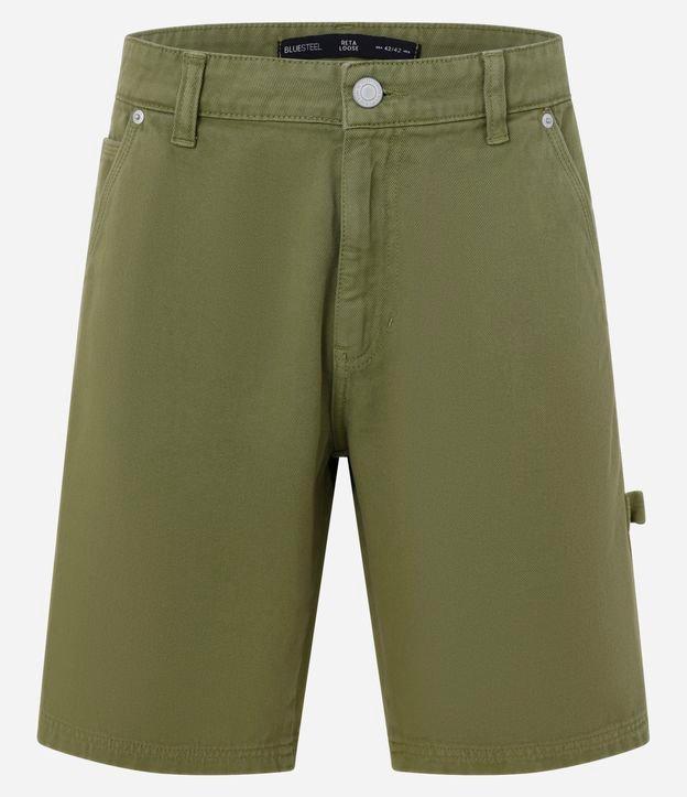 Bermuda Reta Loose em Sarja com Alça Carpenter Lateral - 1