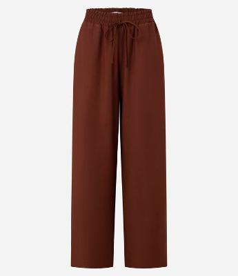 Calça Alfaiataria com Cós Elástico e Cordão