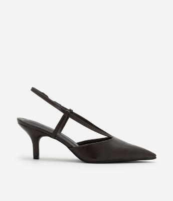 Sapato Scarpin em PU com 2 Tiras Formato em V