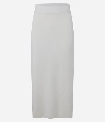 Saia Midi em Tricot com Fenda nas Costas