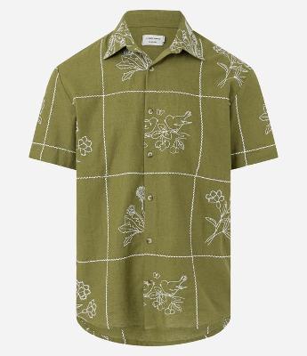 Camisa Comfort em Algodão com Bordado Floral