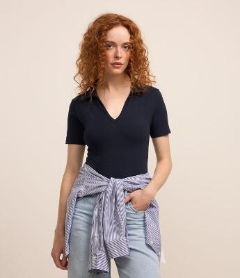 Body em Ribana com Gola Polo e Manga Curta