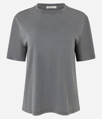 Blusa T-shirt em Algodão com Lavagem Estonada