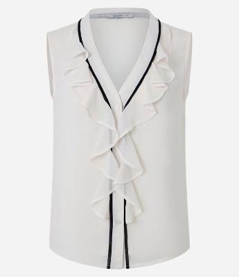 Blusa em Chiffon Com Botões Frontais