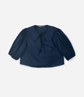 Blusa em Tricoline com Gola Boneca e Laços Curve & Plus Size