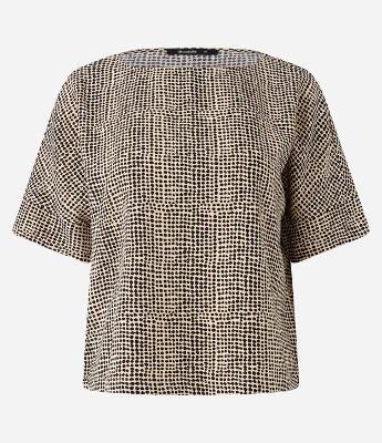 Blusa Manga Curta em Crepe Estampa Animal Print com Detalhes Frontais