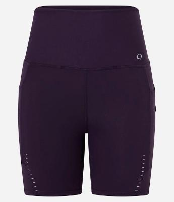 Bermuda Esportiva em Microfibra com Bolsos e Detalhes Refletivo