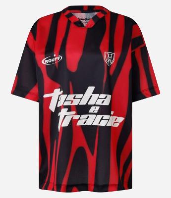 Camiseta Sport Core com Estampa Tasha e Tracie em Linhas Contrastantes
