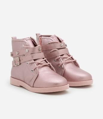 Bota Infantil em PU com Tiras e Fivela - Tam 20 ao 25
