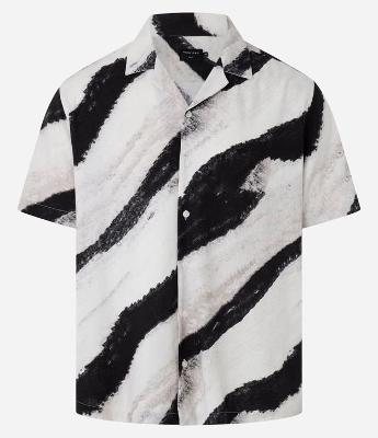 Camisa Boxy em Viscolinho com Textura e Estampa Abstrata