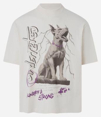 Camiseta Boxy em Algodão com Estampa de Gárgula de Cachorro