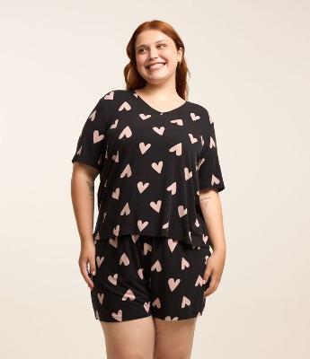 Pijama em Viscose com Estampa de Corações Curve & Plus Size