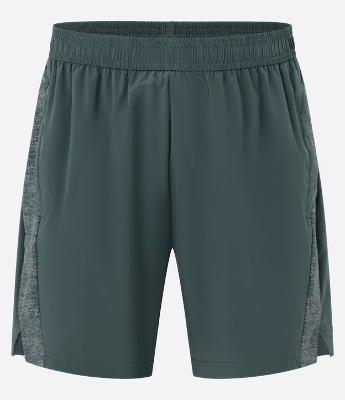 Bermuda Esportiva em Material Tecnológico com Estampa Refletiva