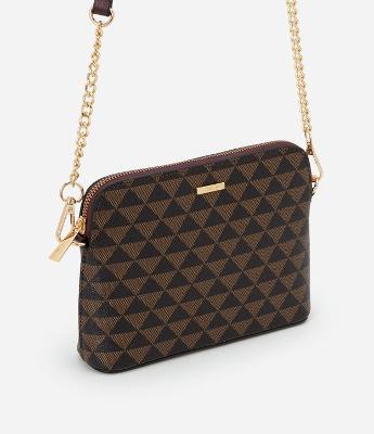 Bolsa Pequena em PU com Detalhe de Corrente na Alça e Estampa Triângulos