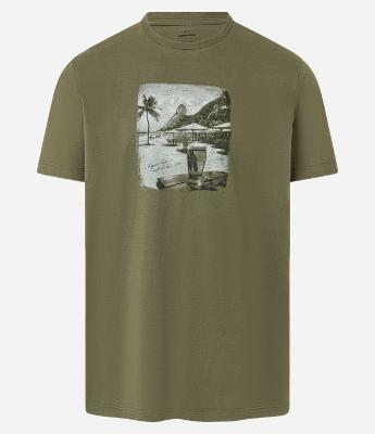 Camiseta Comfort com Estampa de Cerveja na Praia