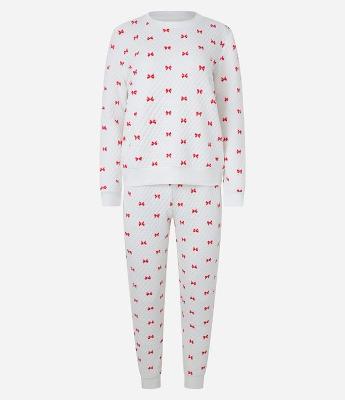 Pijama Manga Longa com Estampa de Coração
