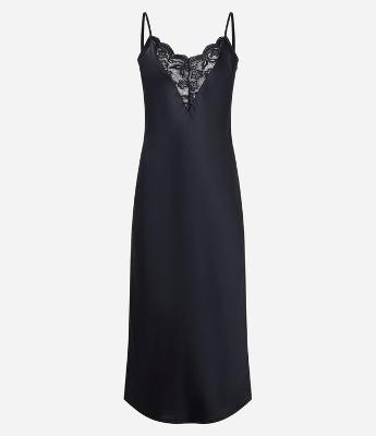 Vestido New Midi em Cetim com Detalhe em Renda no Busto