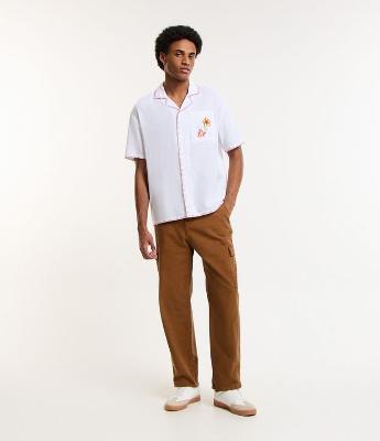 Calça Baggy em Sarja com Bolso Cargo