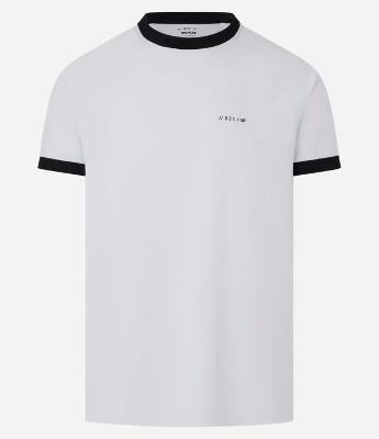 Camiseta Esportiva de Futebol em Tecnologia Dry em Recortes Contrastantes