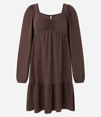 Vestido Curto Texturizado com Decote Coração