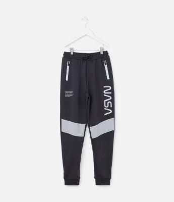 Calça Jogger Infantil com Estampa Refletiva NASA - Tam 5 a 14 Anos