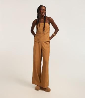 Calça Reta em Twill com Cintura Alta e Botões