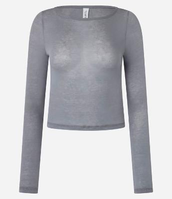 Blusa em Ribana com Decote Redondo e Manga Longa