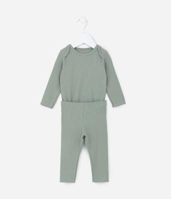 Conjunto Infantil em Ribana Básico - Tam 0 a 18 meses