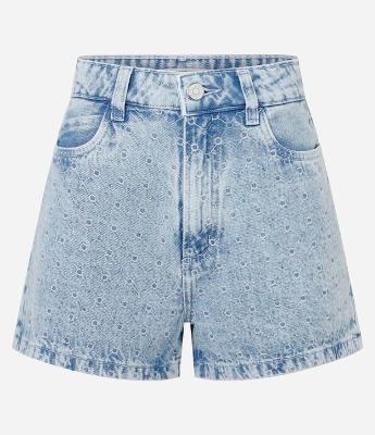 Short Slim em Jeans com Bordadinhos
