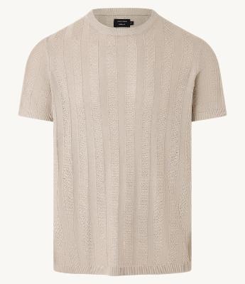 Camiseta em Viscose com Listras em Relevo