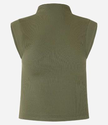 Blusa em Ribana com Golinha Alta e Cava Estendida